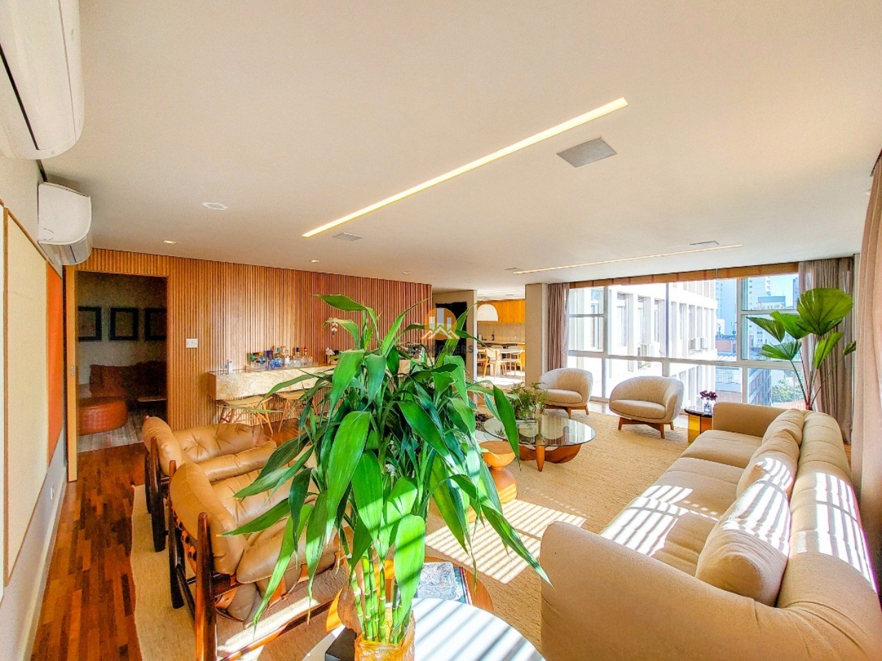 Apartamento à venda com 3 quartos, 271,00m² - CERQUEIRA CÉSAR,SÃO PAULO