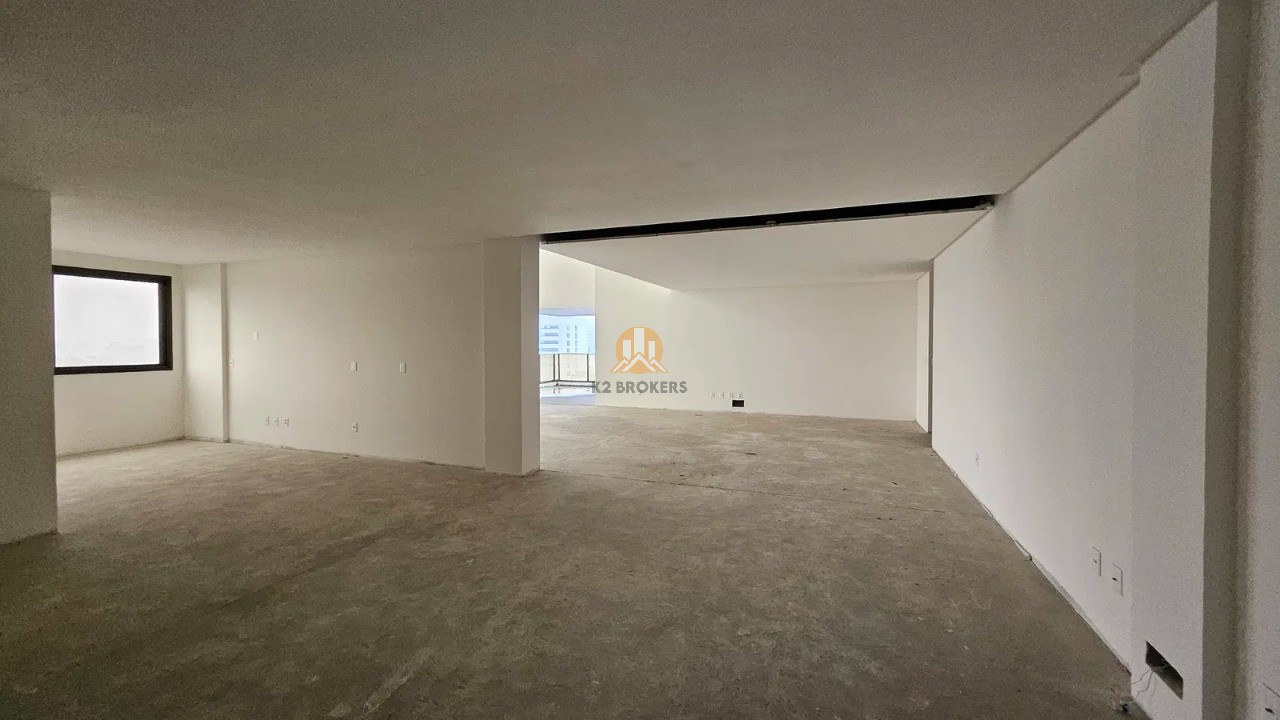  - Exclusivo apartamento de luxo à venda na cidade de Joinville-SC, bairro América, 4 suítes, 3 vagas de garagem e 278,45 m² de área. Aproveite!