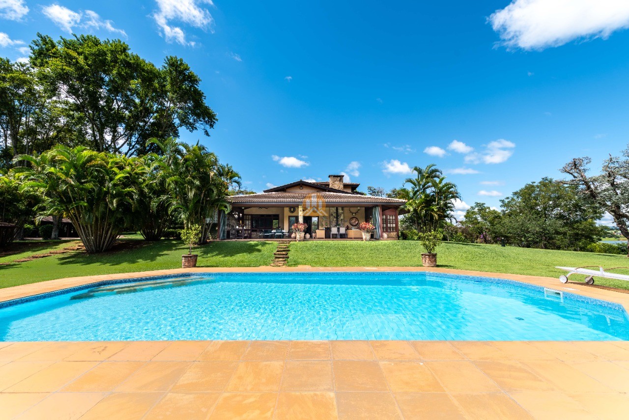 Sítio de luxo com 9 suítes em Piracaia-SP, com 2.600m² de área! - K2 Brokers Imóveis