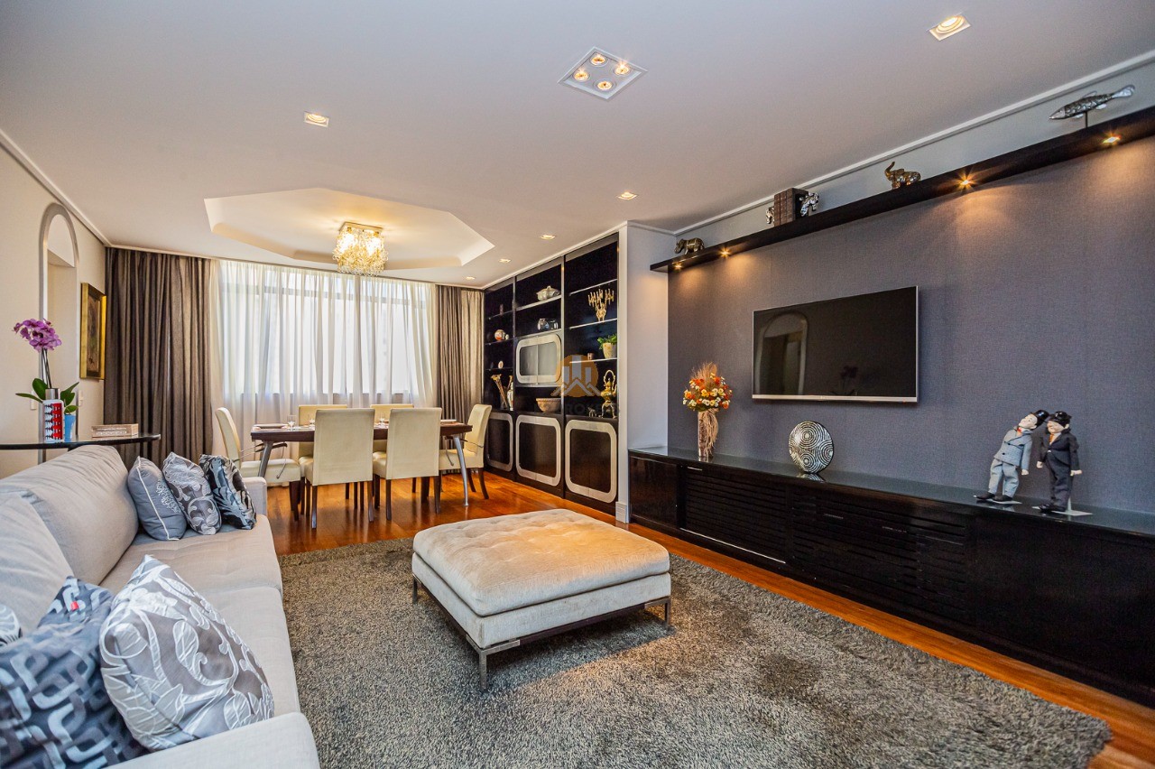  - Apartamento com 3 quartos e 212m² à venda em Santa Cecília, São Paulo-SP