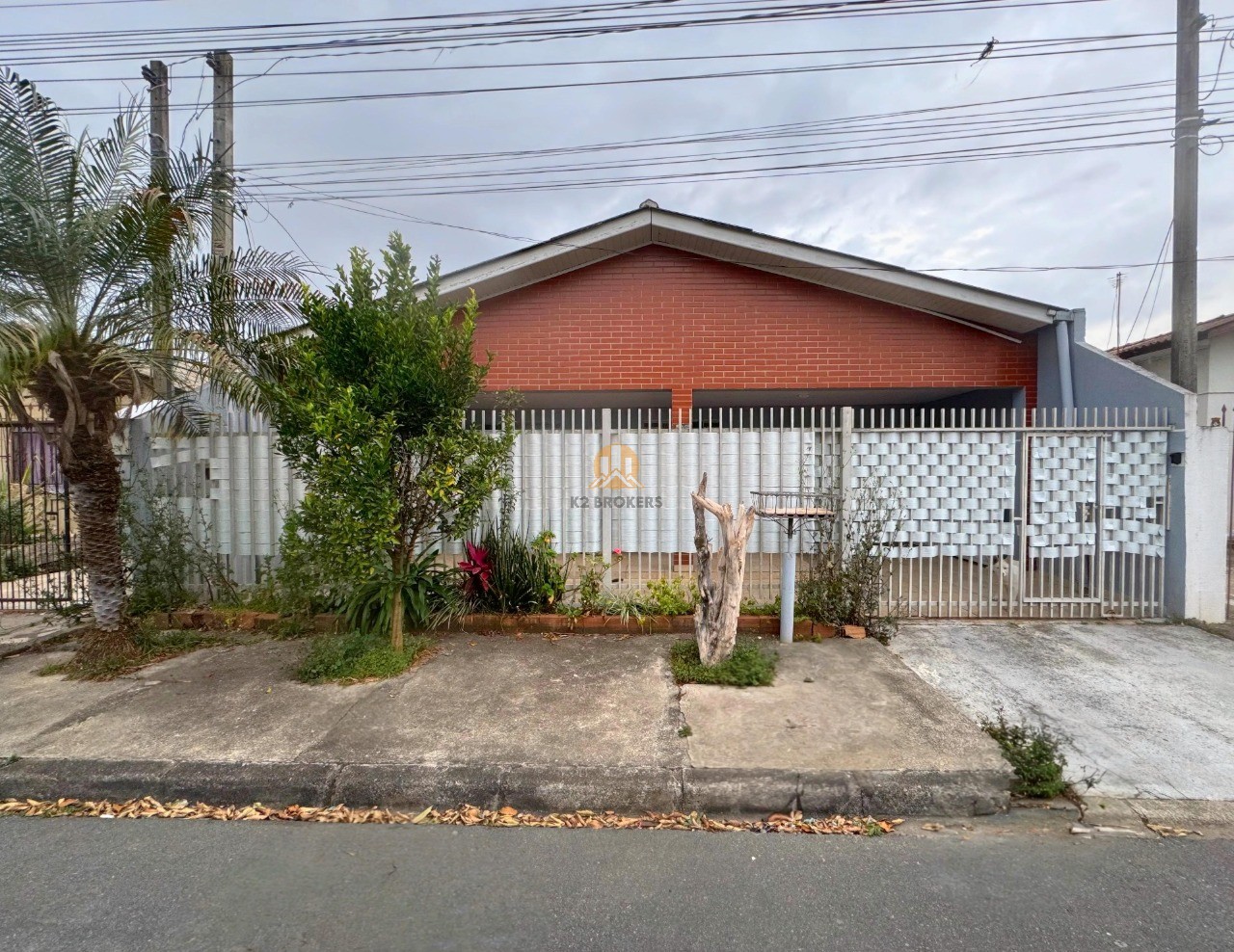 Casa à Venda em Colombo-PR, Bairro Maracanã: 2 Quartos, 2 Vagas - 88,76 m² - K2 Brokers Imóveis