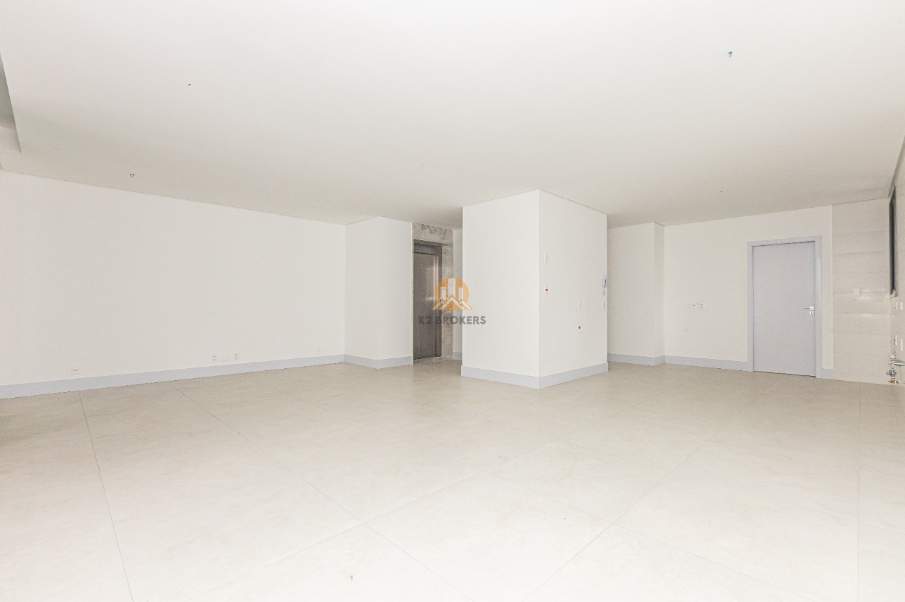  - Apartamento à venda com 3 Suítes e 3 vagas no Batel, Curitiba/PR