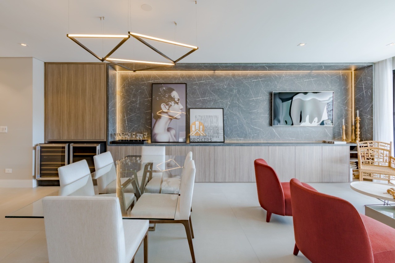 Apartamento à venda com 3 quartos, 141,71m² - BIGORRILHO,CURITIBA