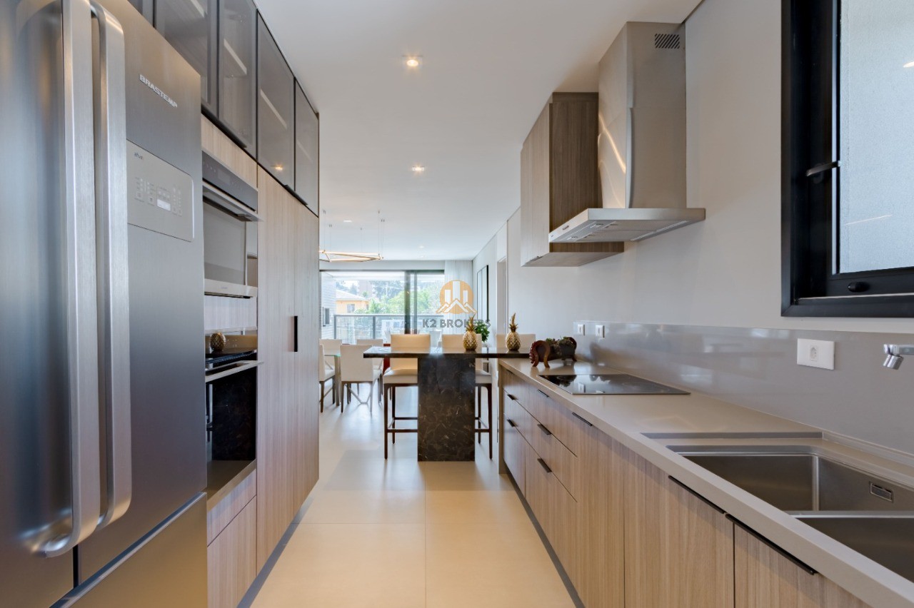  - Apartamento à venda, BIGORRILHO, com 3 quartos, 141,71m²