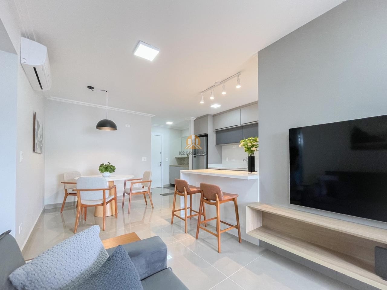 Apartamento à venda com 2 quartos, 74,00m² - ÁGUA VERDE,Curitiba