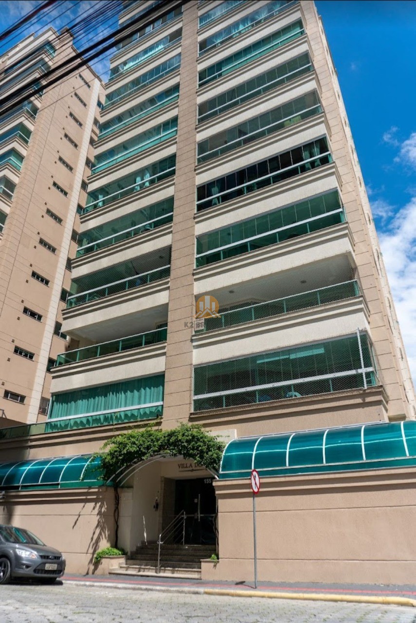 Apartamento à venda com 3 quartos, 123,00m² - Meia Praia,Itapema