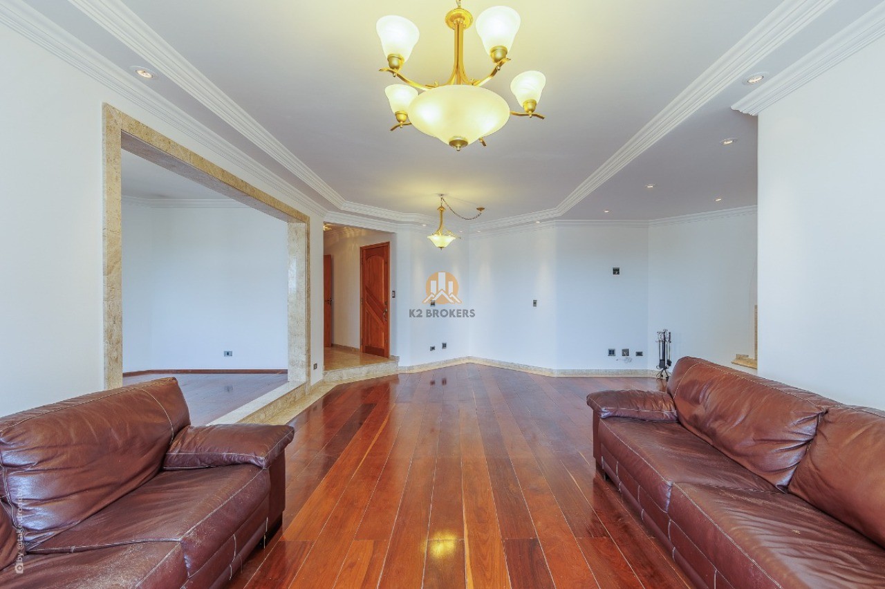  - Apartamento de luxo à venda em São Paulo-SP, Campo Belo: 4 quartos, 2 suítes, 218m², 3 vagas de garagem.