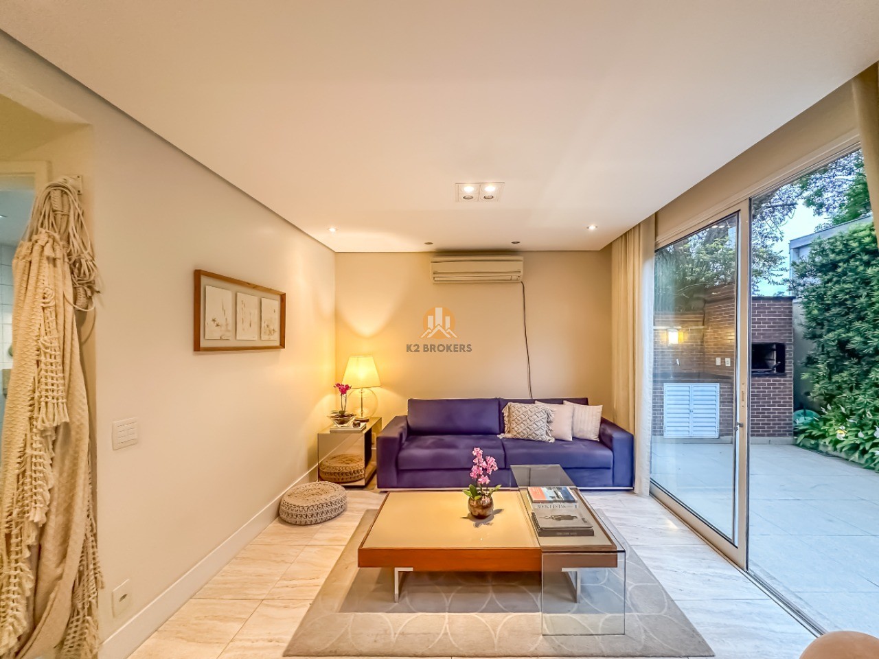  - Casa em Condomínio com 3 Quartos e 3 Vagas no Jardim Monte Kemel, São Paulo-SP