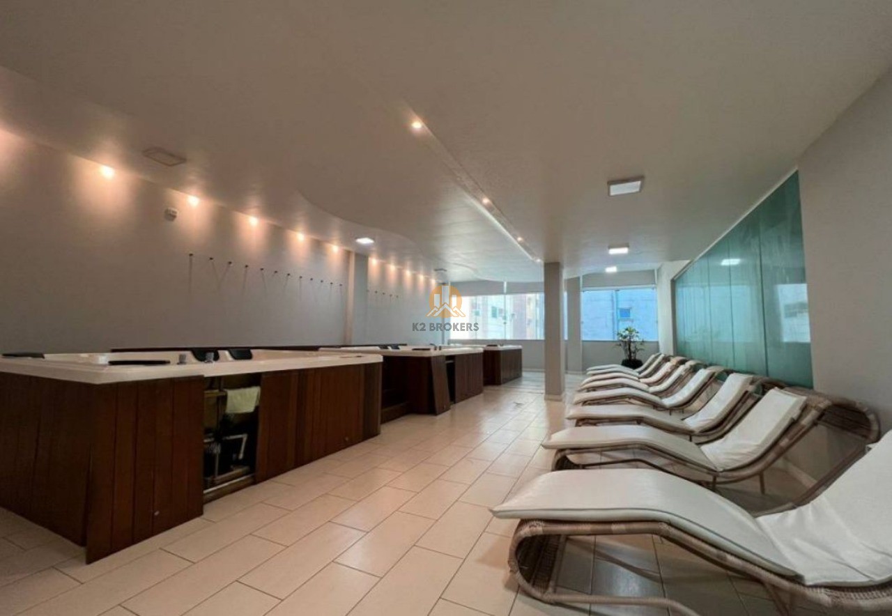  - Apartamento à venda com 3 Suítes na Meia Praia, Itapema-SC - 123m² e 2 Vagas