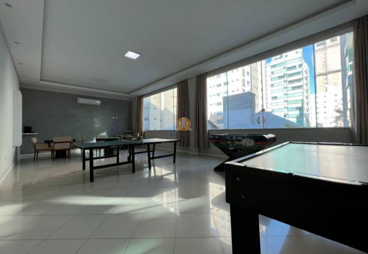 Apartamento à venda com 3 quartos, 123,00m² - Meia Praia,Itapema