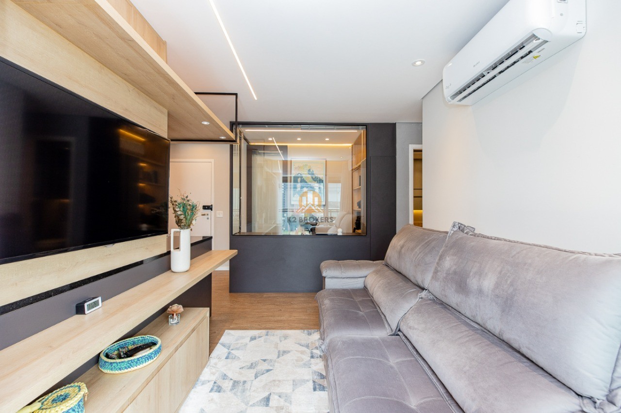  - Imperdível apartamento à venda na Chácara Santo Antônio, São Paulo-SP: 2 quartos, 1 suíte, 1 sala, 2 vagas, 70m²!