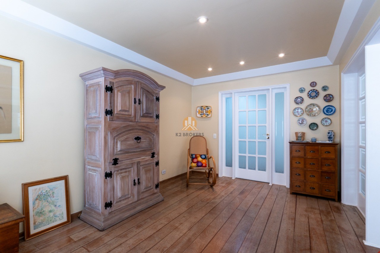 Apartamento à venda com 4 quartos, 224,00m² - JARDIM AMÉRICA,SÃO PAULO