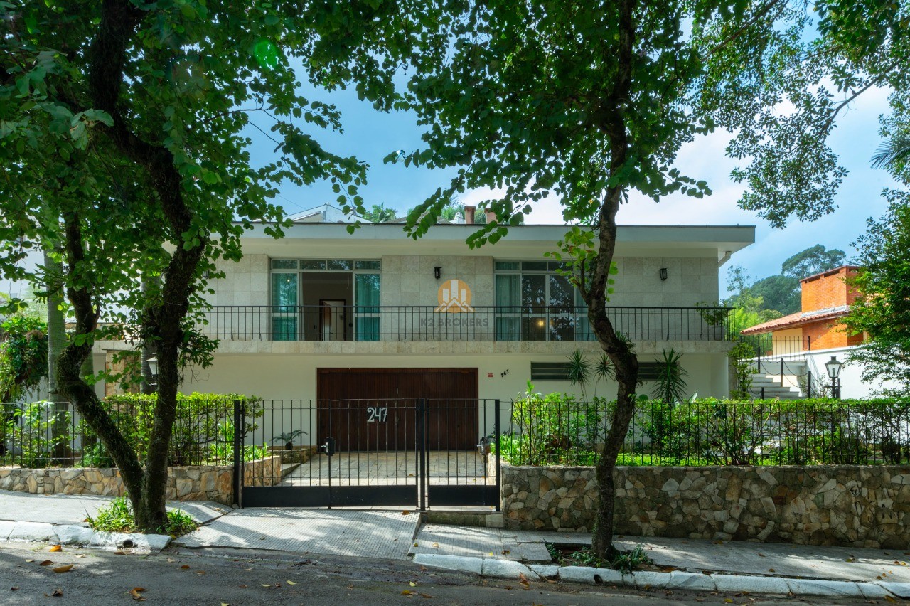 Casa à venda com 4 quartos, 665,00m² - JARDIM MARAJOARA,SÃO PAULO