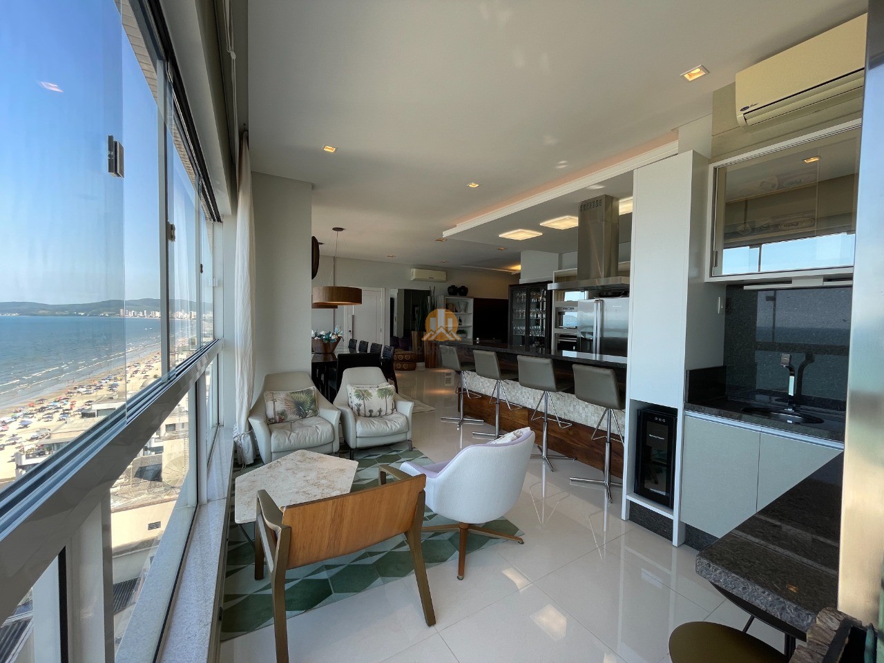 Apartamento à venda com 4 quartos, 164,00m² - Castelo Branco,Itapema