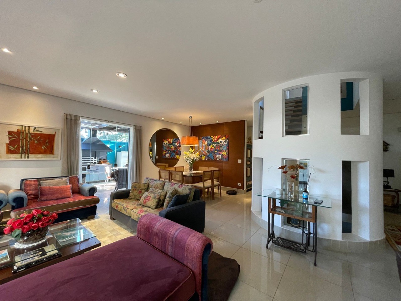  - Casa em condomínio no Campo Belo, São Paulo-SP: 4 suítes e 5 vagas, 534m².