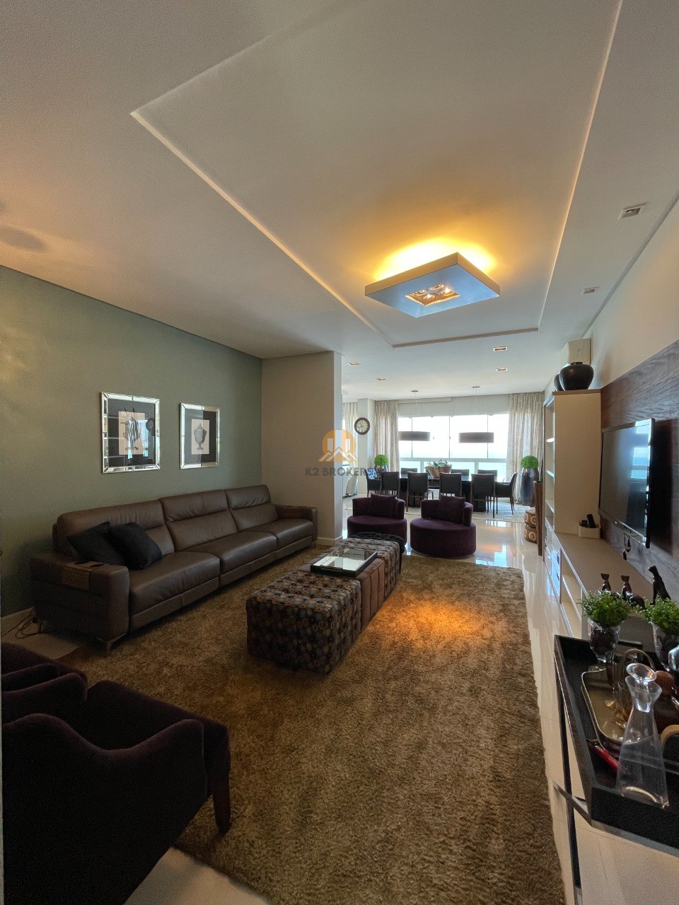  - Imperdível: Apartamento à venda em Itapema-SC, no Centro, com 4 quartos, 2 suítes e 164m² de área!