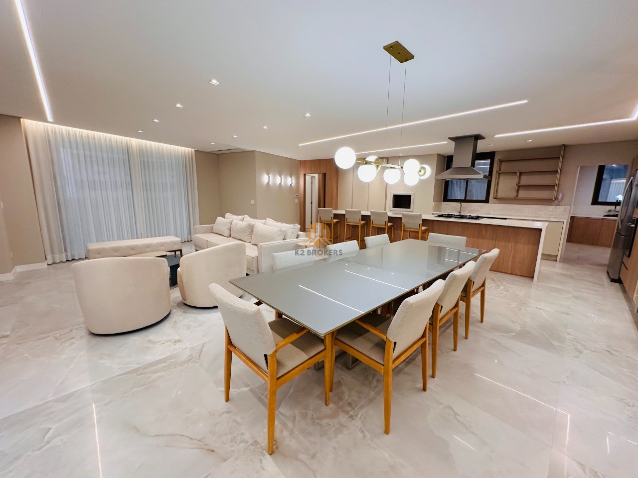 Apartamento à venda com 3 quartos, 246,00m² - Água Verde,Curitiba