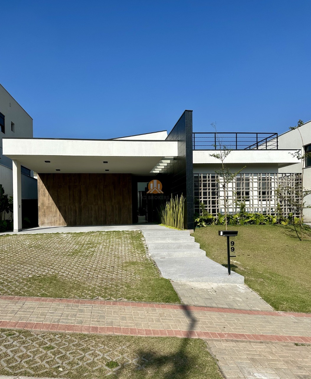  - Casa de luxo em condomínio: 3 suítes, 4 vagas em Santana de Parnaíba-SP