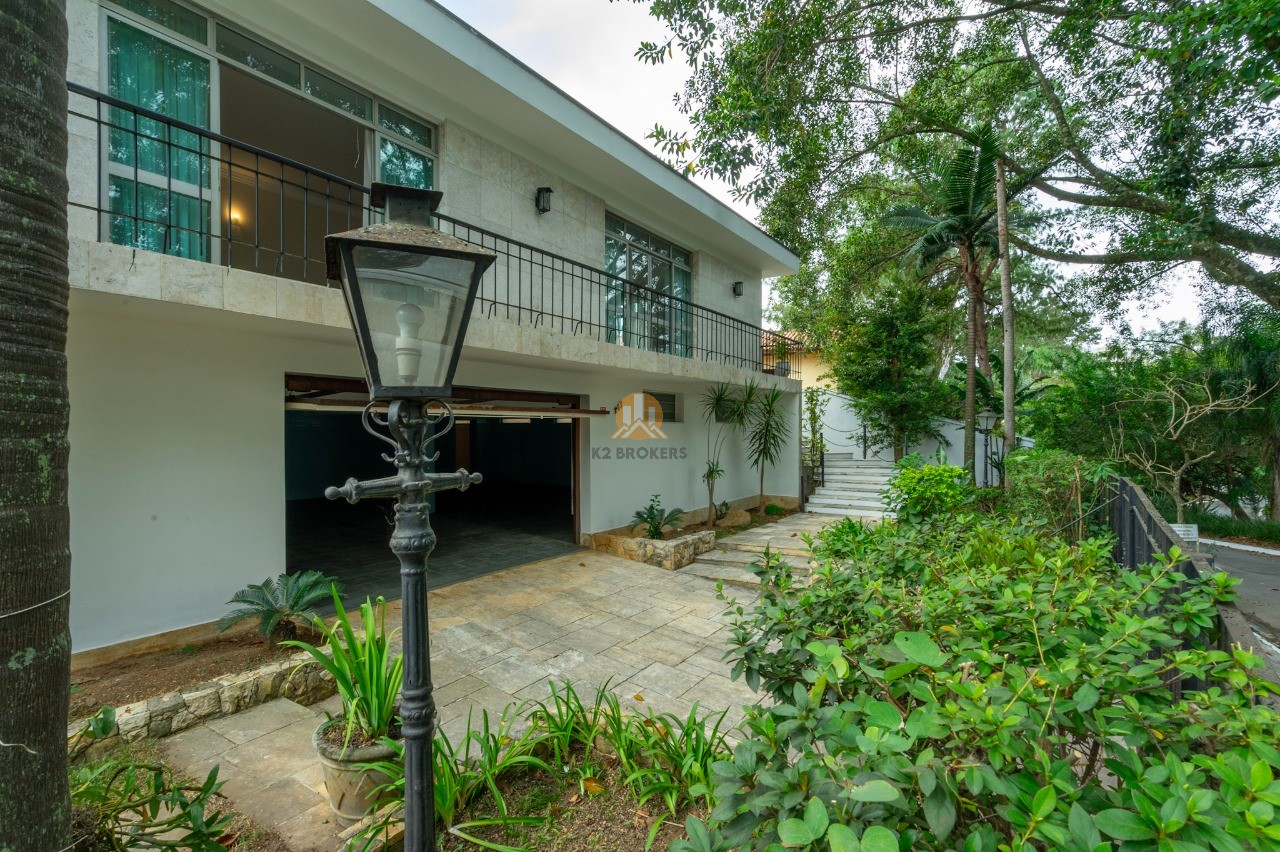  - Casa à venda em Jardim Marajoara, São Paulo - 4 suítes, 10 vagas, 813m².