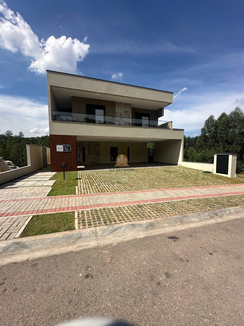  - Imóvel de luxo à venda em Santana de Parnaíba-SP: 4 suítes, 8 vagas de garagem, 509m²