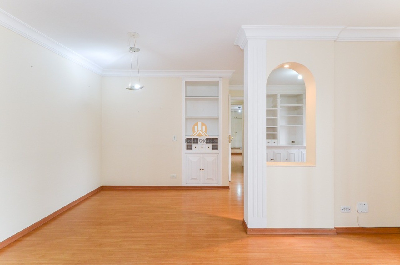  - Apartamento à venda na Vila Olímpia, São Paulo/SP:  2 quartos, 1 vaga e 72m²