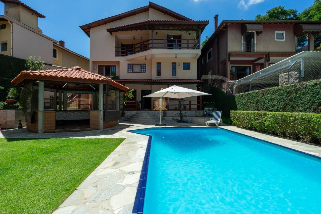 Casa em Condomínio em Transurb, Itapevi-SP: 7 Quartos, 506,00 m². - K2 Brokers Imóveis