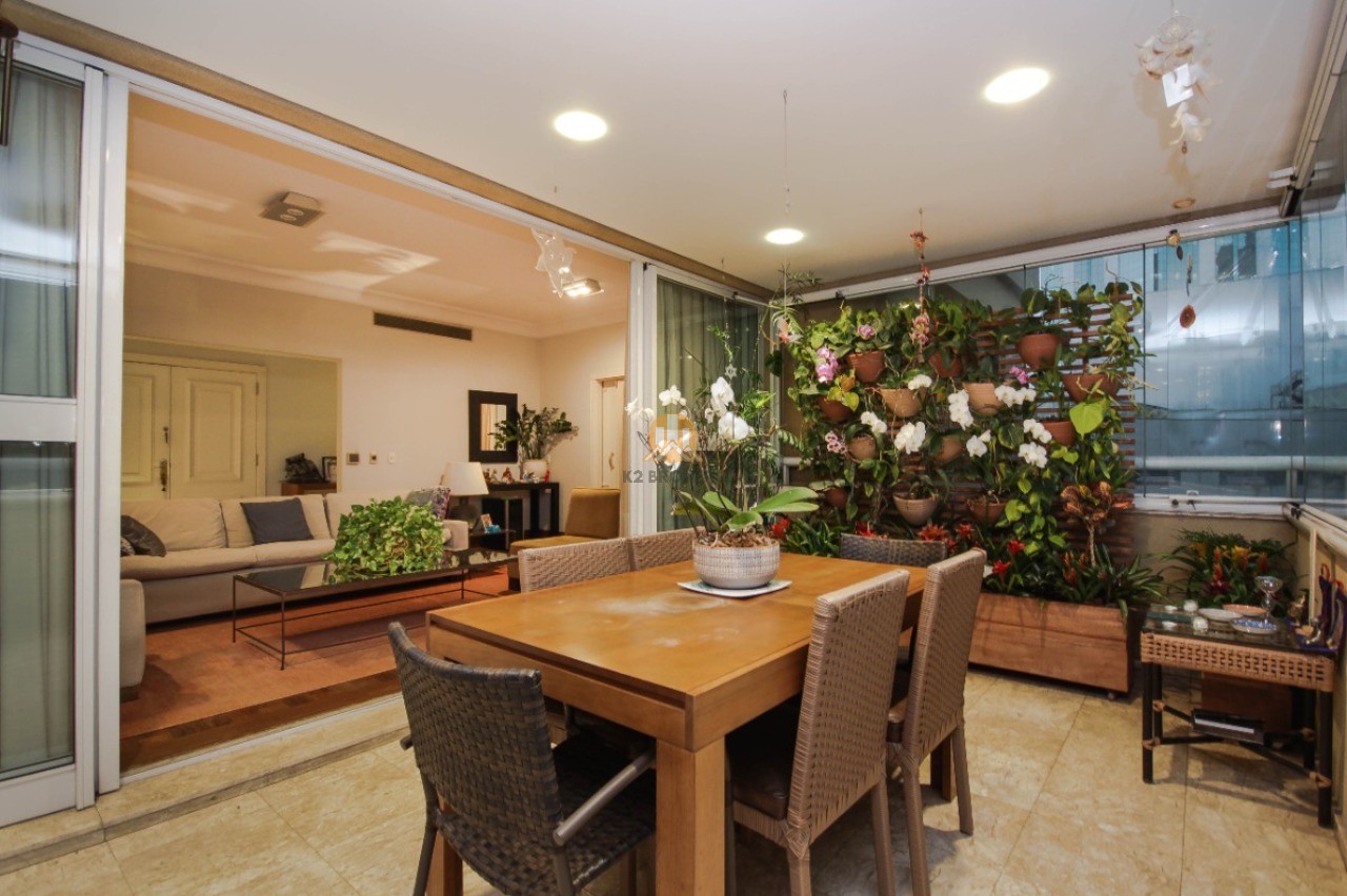 Apartamento à venda com 3 quartos, 264,00m² - PINHEIROS,SÃO PAULO