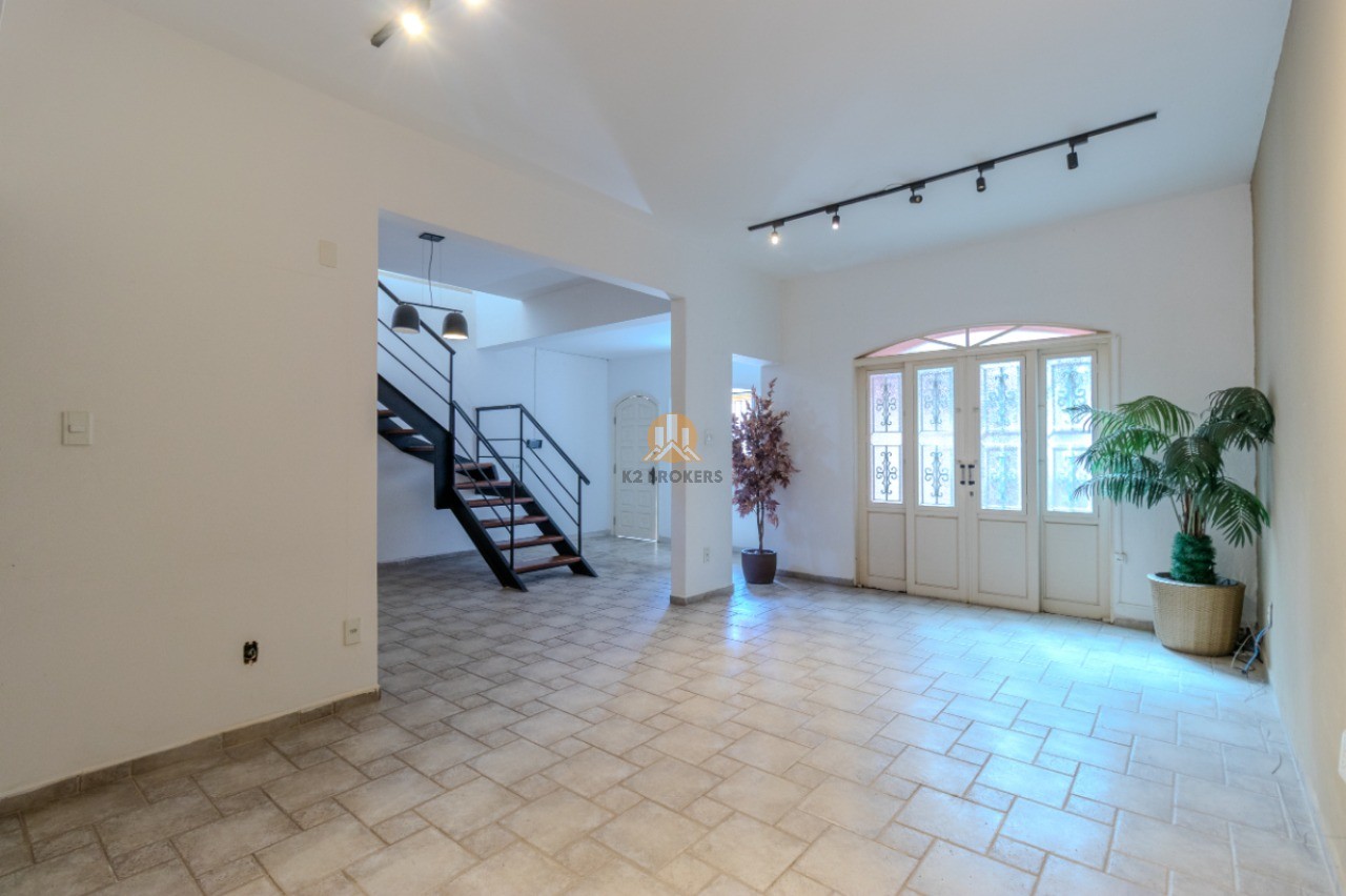 Casa à venda com 3 quartos, 263,00m² - BROOKLIN PAULISTA,SÃO PAULO